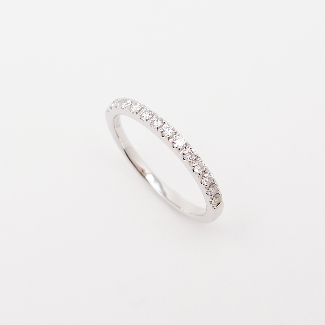 モニッケンダム ハーフエタニティ ダイヤモンド リング 0.21ct 11.5号 Pt900 保証書 付 新品仕上げ Sランク 513959