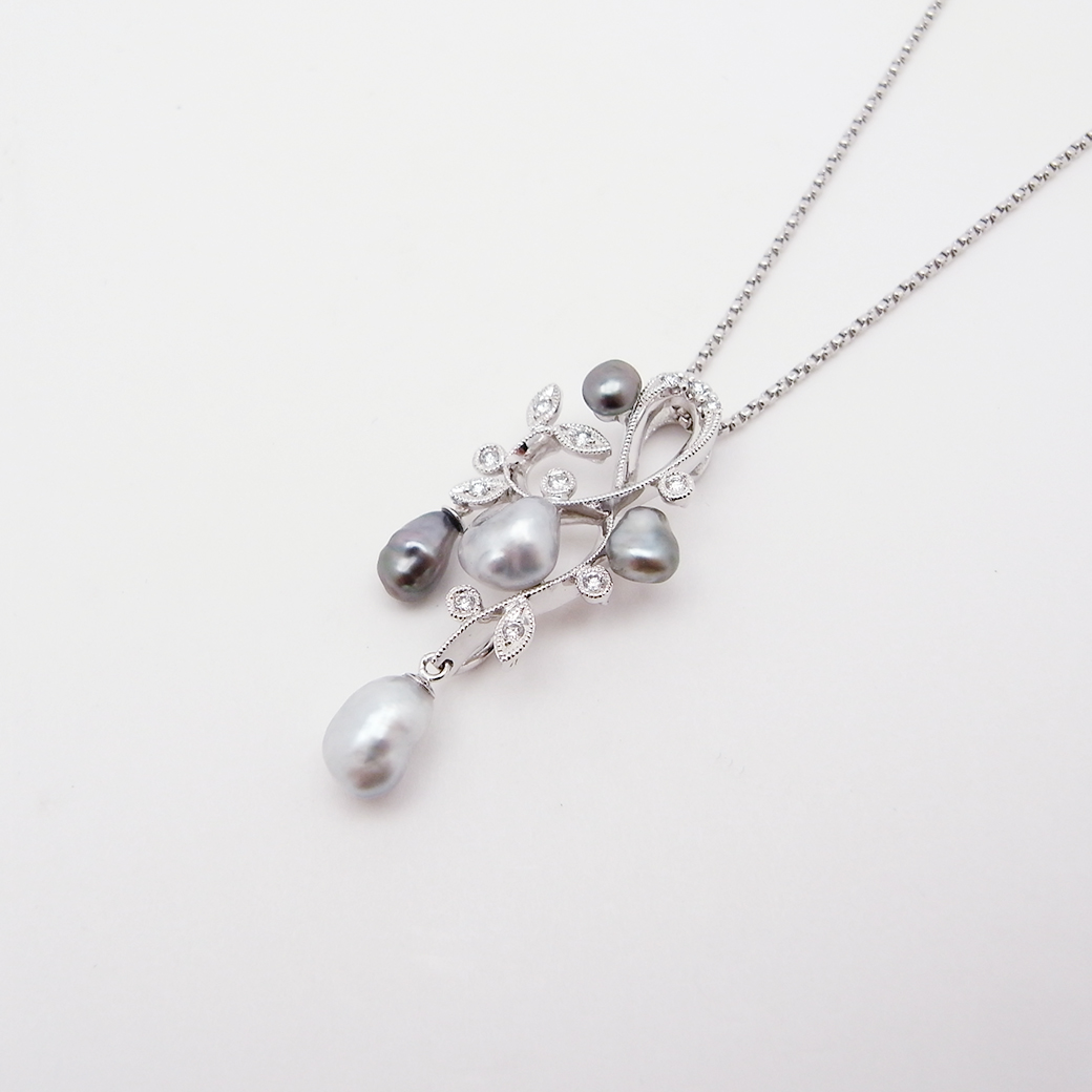 ケシパール ダイヤモンド ネックレス 約6.8-4.0mm 0.11ct K18WG SAランク 513964-512943