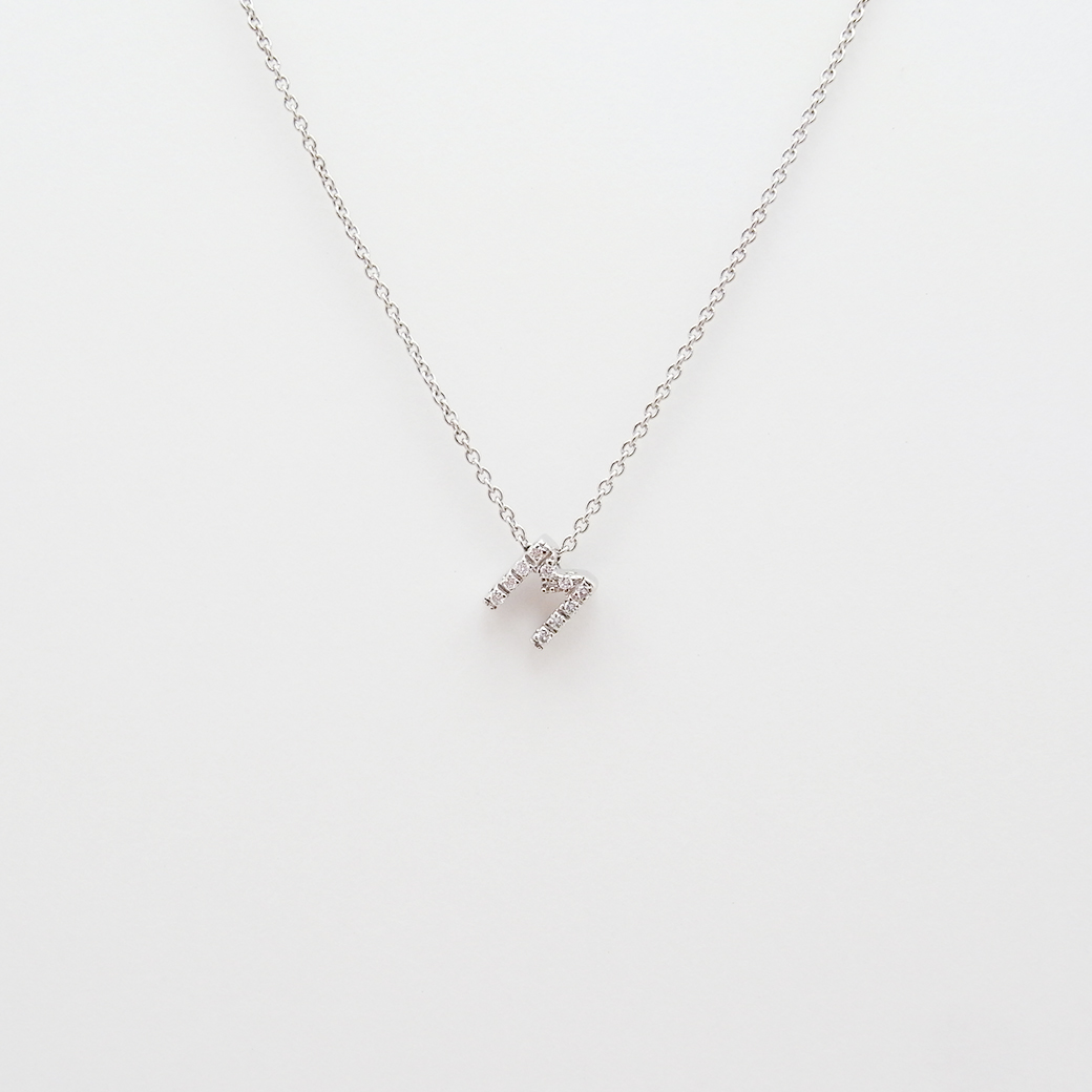 ポンテヴェキオ イニシャル M ダイヤモンド ペンダント ネックレス 0.05ct 750WG 新品仕上げ Sランク 514050