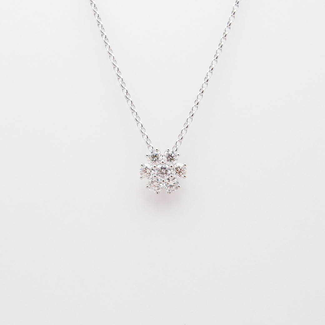 ダイヤモンド ペンダント ネックレス 0.78ct Pt900/850 新品仕上げ Sランク 514405