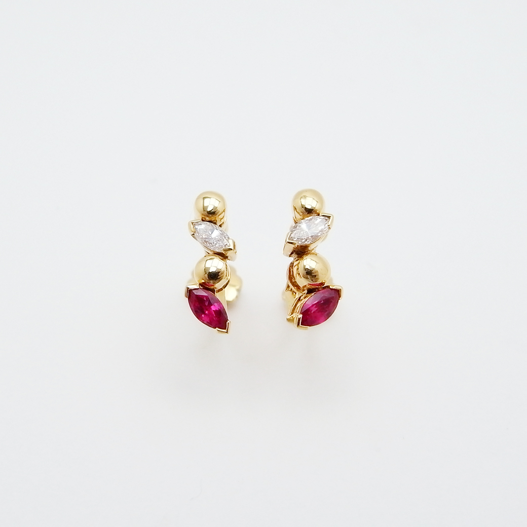 モワード ルビー ダイヤモンド イヤリング 0.35ct 0.23ct 750YG SAランク 515301